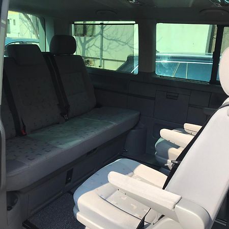 Mona Apartment Taxi#Airport #Parking#Bucharest#Therme Otopeni Εξωτερικό φωτογραφία